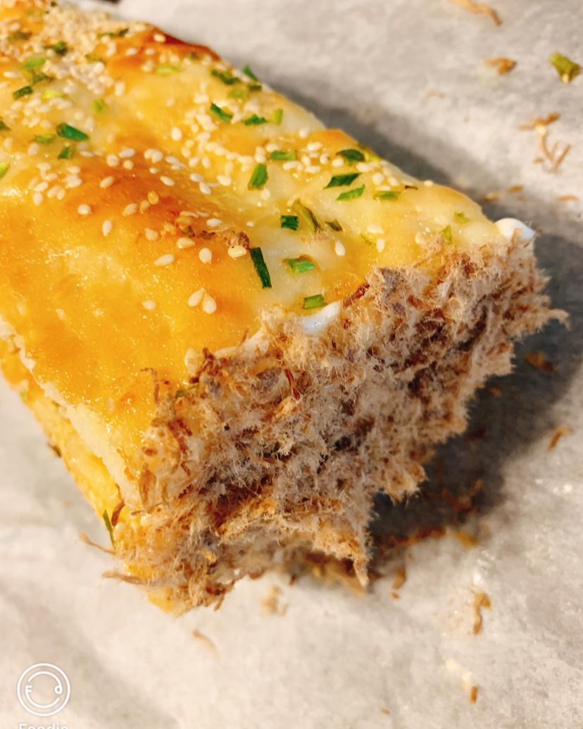 适合新手的香葱肉松面包卷（超简单的面包和面）