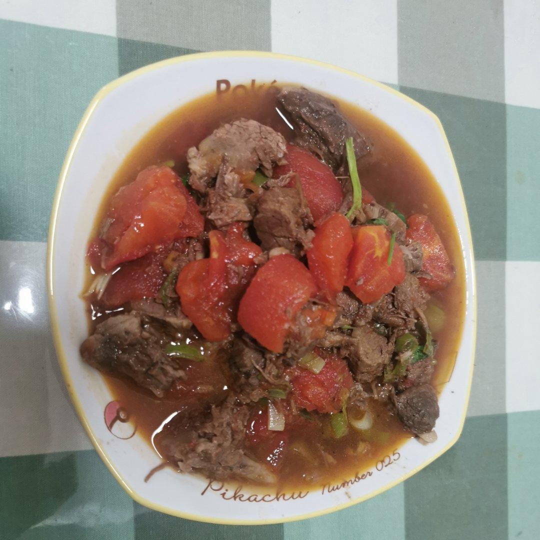 番茄炖牛肉