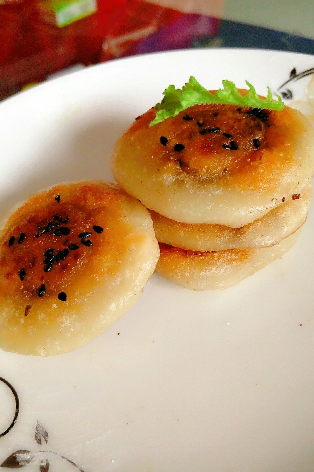 糯米甜饼 a请叫我泉哥做的糯米甜饼 赞 糯米面