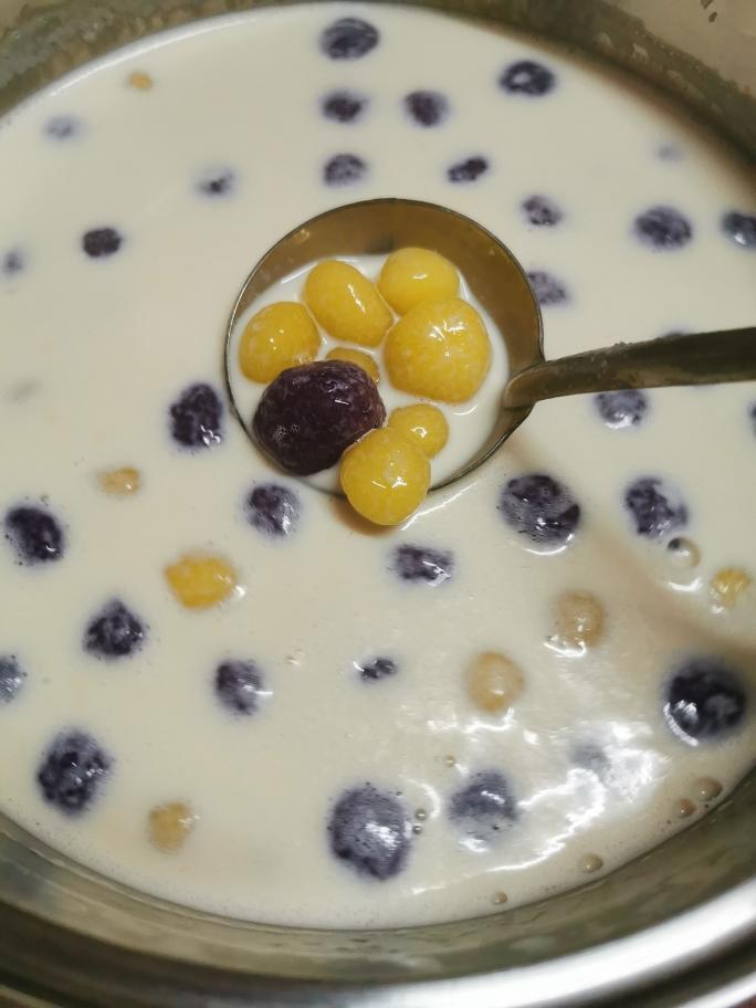 每次做都吃光：芋圆奶茶