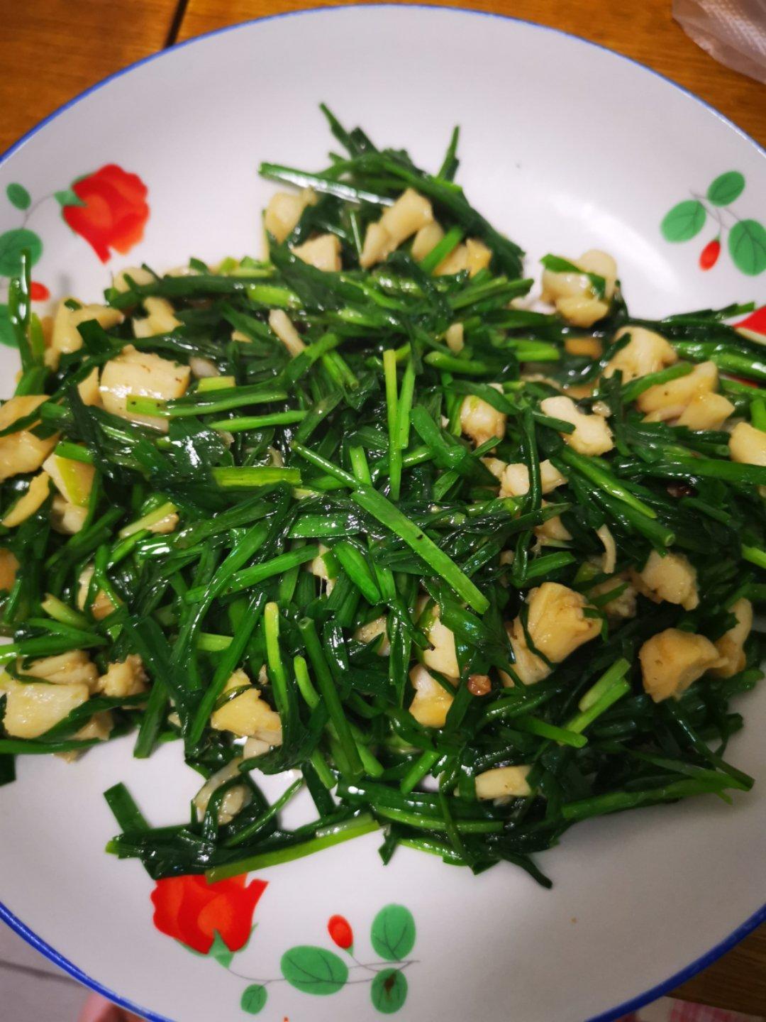 贝尖炒韭菜