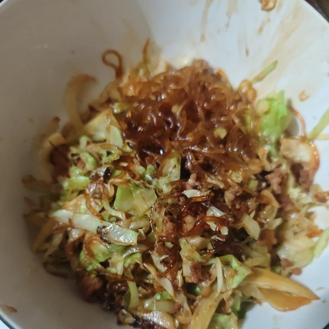 肉末圆白菜（甘蓝菜）炒粉丝【妞的食记】