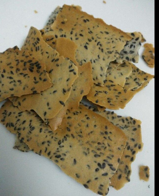 蛋白芝麻薄脆饼干（失败率低的做法）