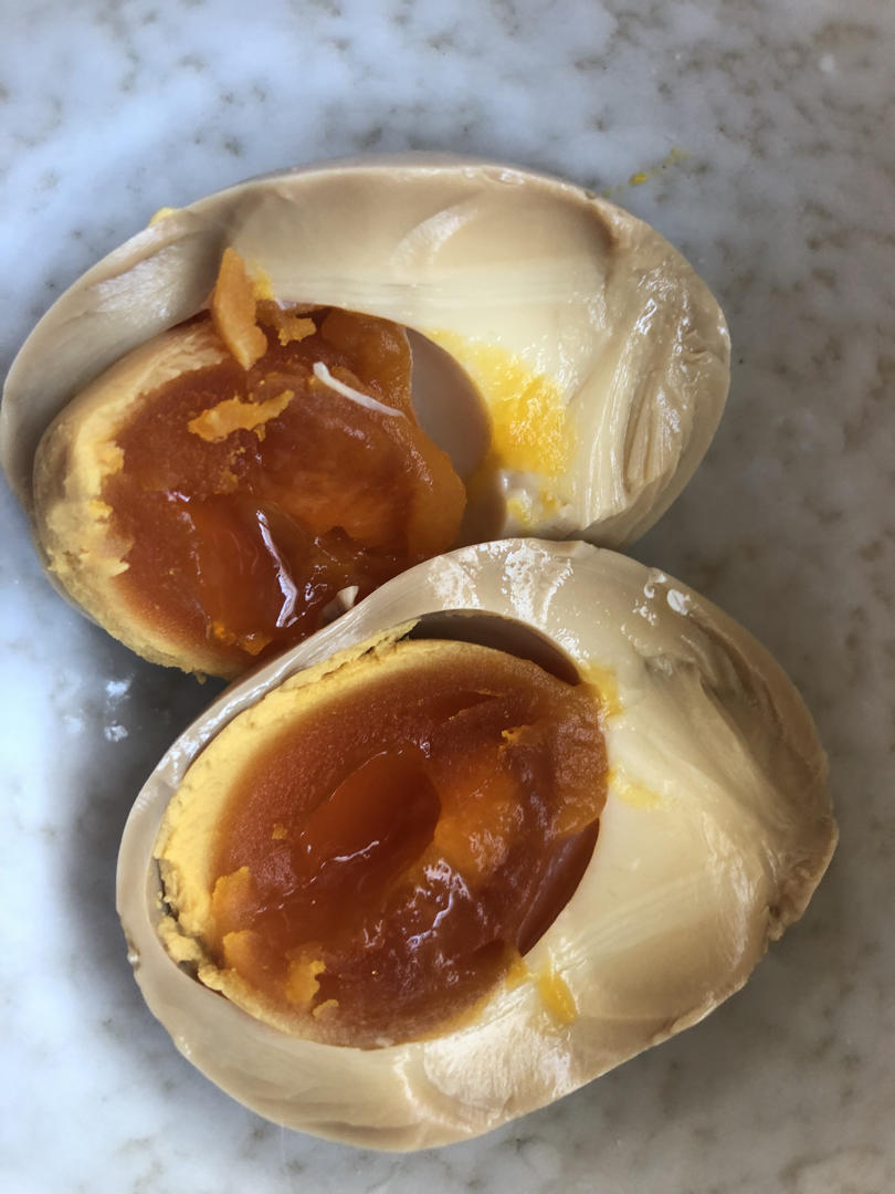 蛋黄浓郁，自家制绝品酒香半熟蛋