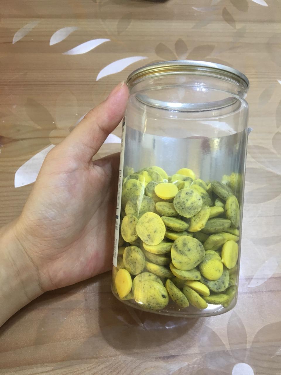 入口即化的无添加蛋黄溶豆