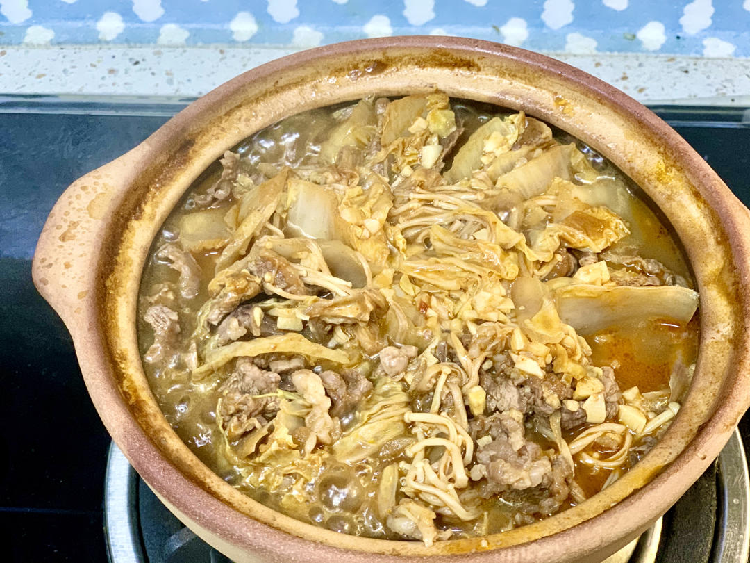 白菜肥牛砂锅