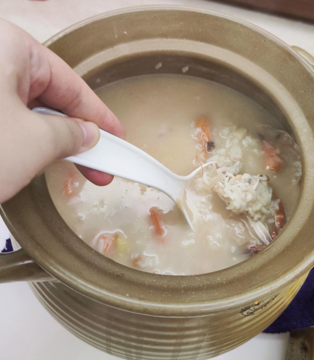 正宗潮汕虾蟹砂锅粥