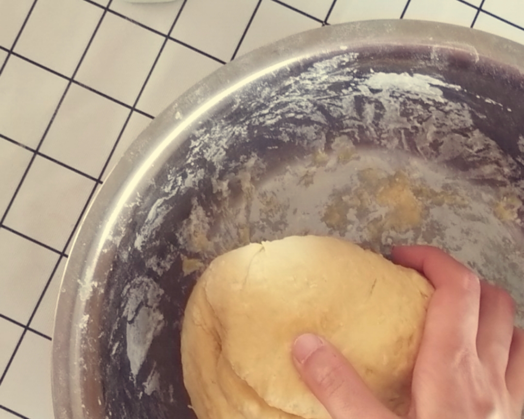 电饭煲小面包的做法 步骤2