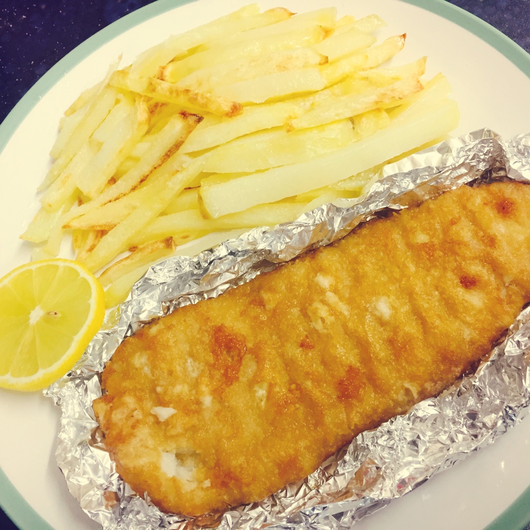 Fish' n' chips 英式传统炸鱼薯条