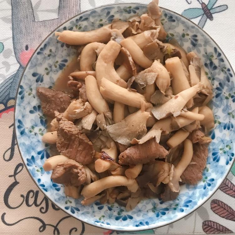 蘑菇炒肉