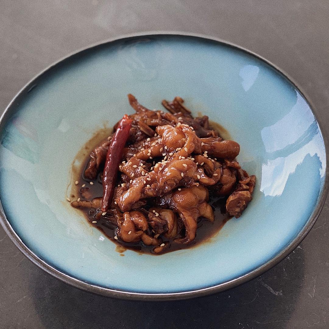 “销魂”卤鸡爪