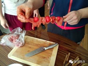 里脊番茄烤串——八戒强抱圣女，番茄大战里脊的做法 步骤5