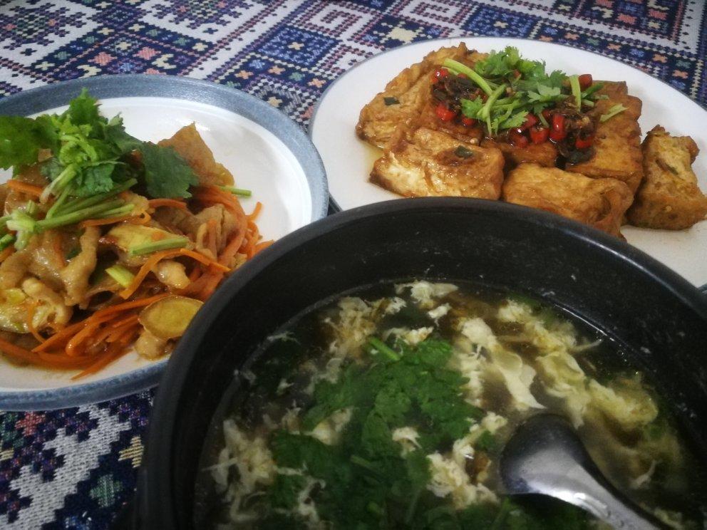 虾皮锅塌豆腐 （鲁菜）