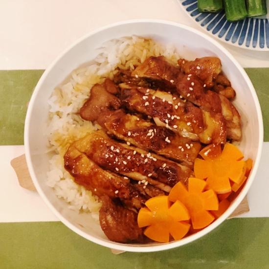 【照烧鸡排饭】