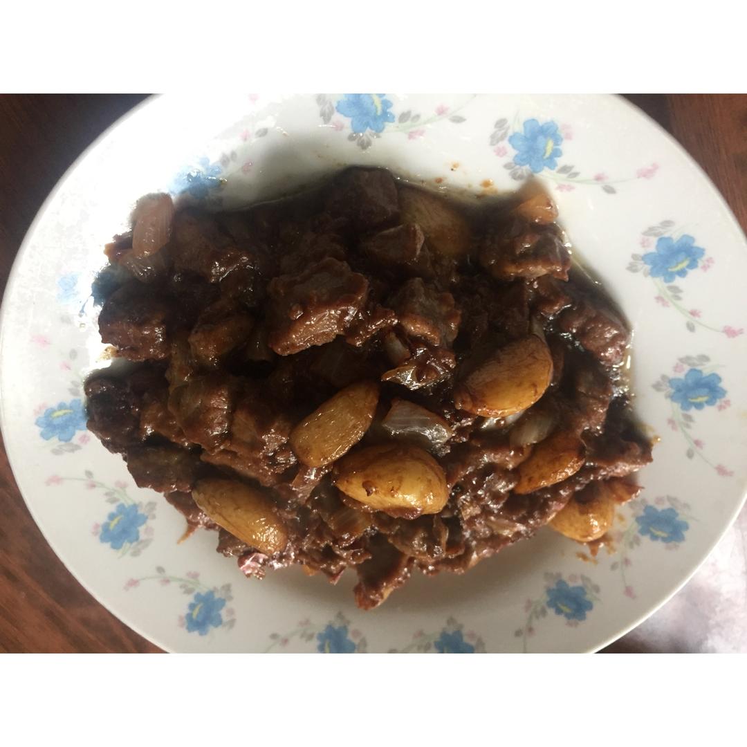 黑蒜子牛肉粒