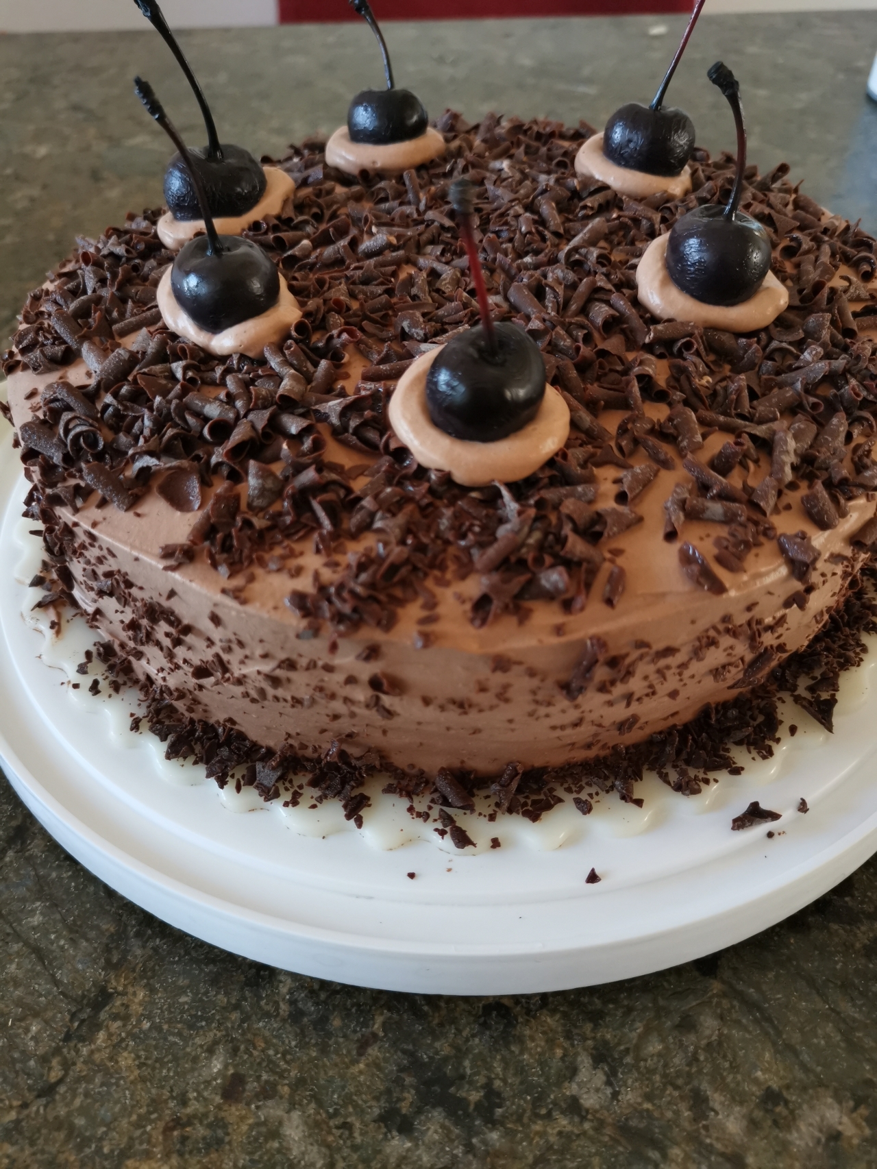 欲罢不能的巧克力三重奏—黑森林蛋糕