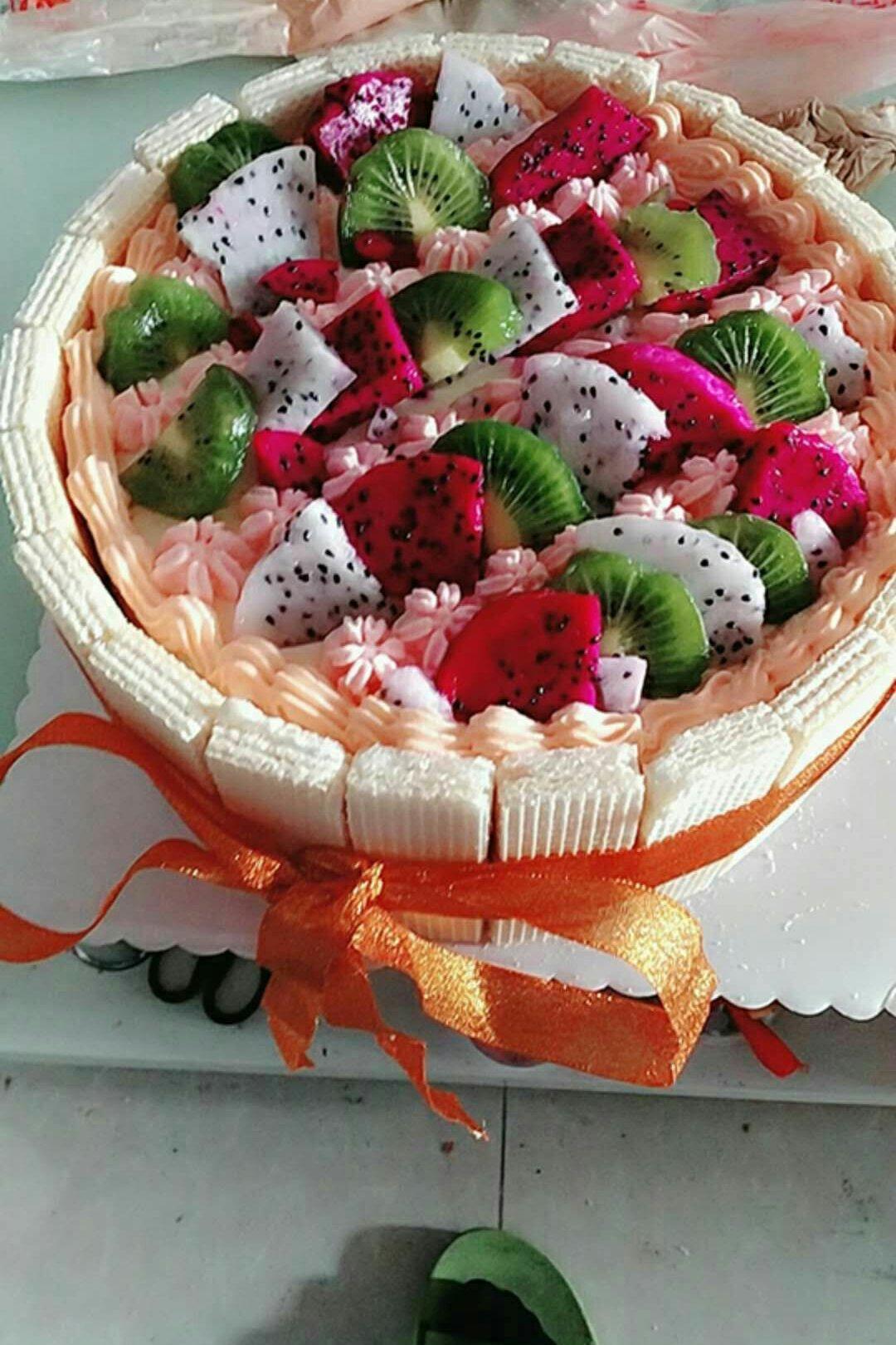 生日蛋糕教程【威化饼干围边】