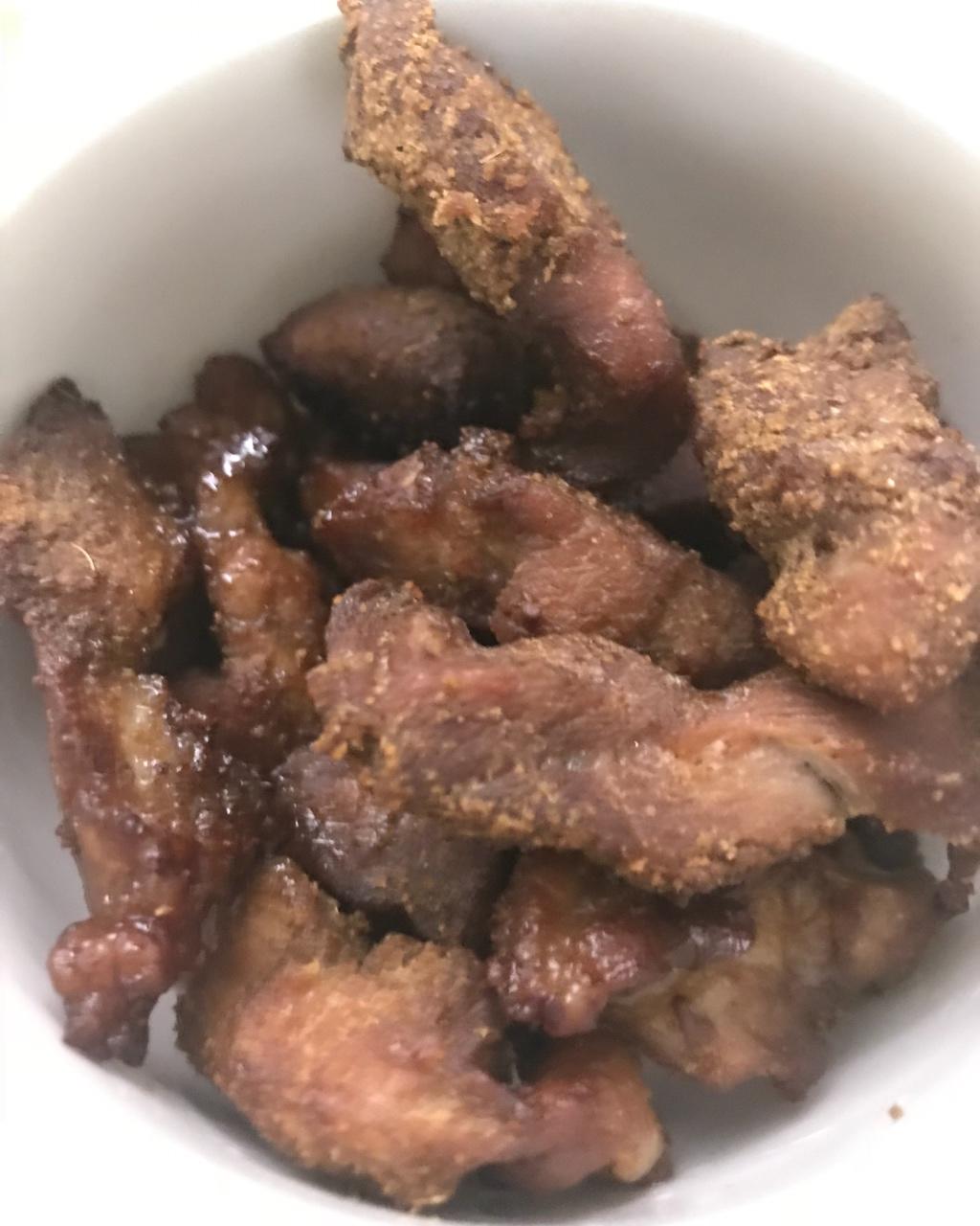 大小人的零食～猪肉干