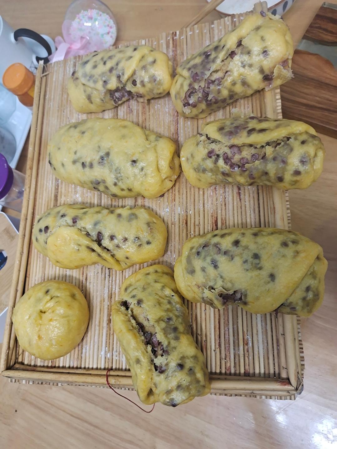 美味南瓜红豆卷，好看又好吃