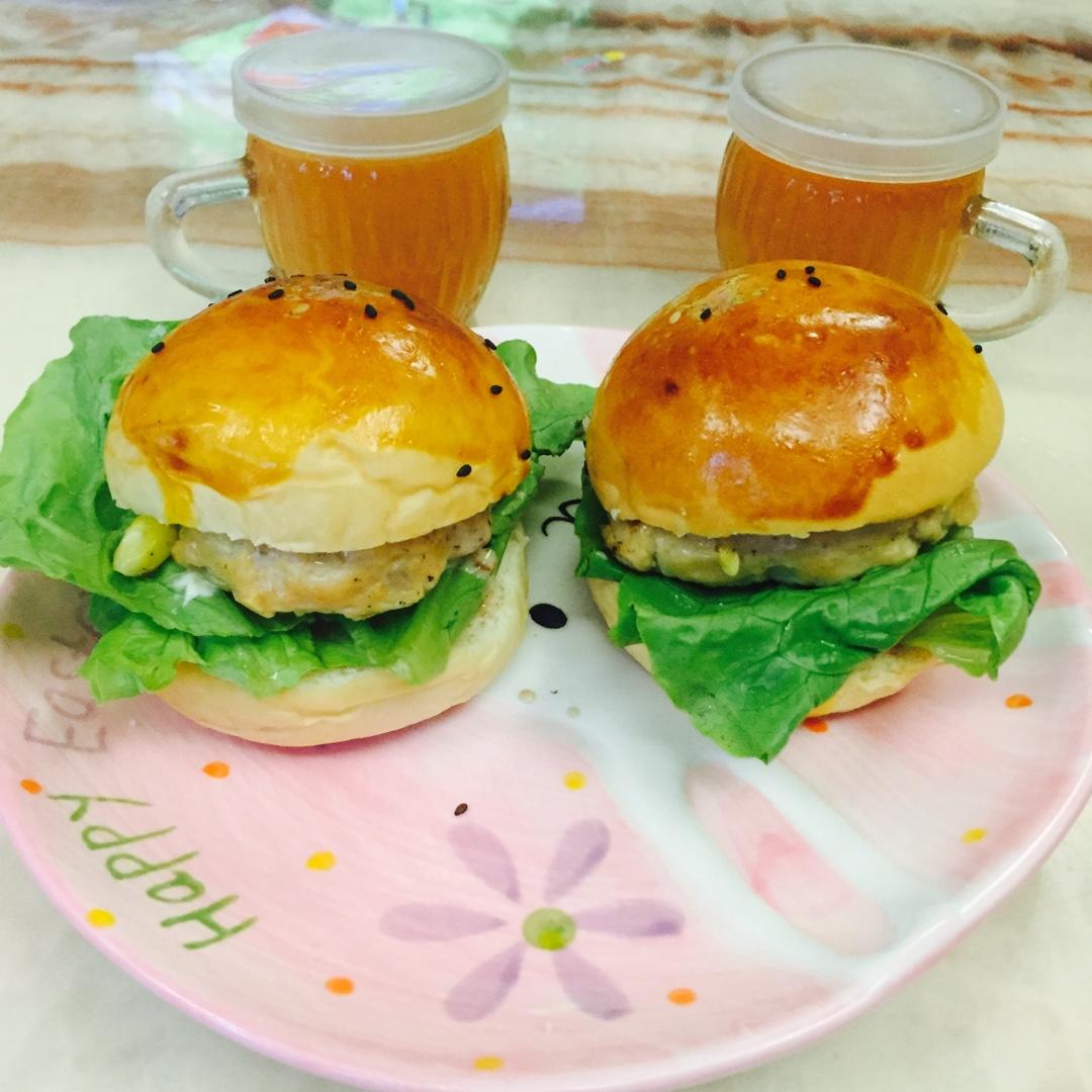 肯德基早餐汉堡轻松在家做 ---『玉米鸡肉汉堡包』