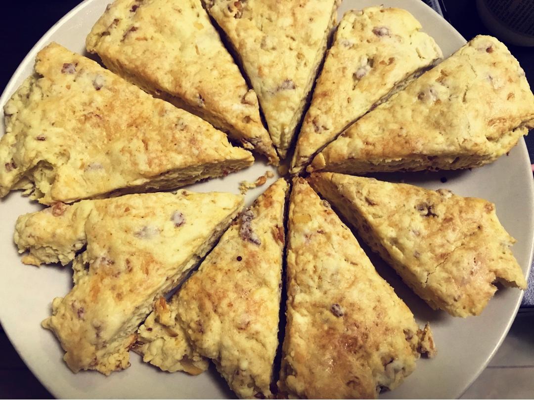 超级好吃的咸味司康Savoury Scones