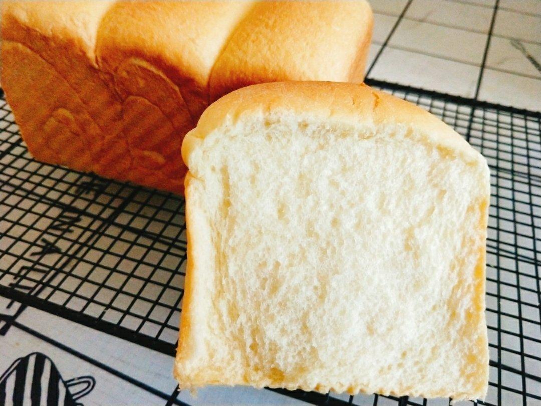 奶香超浓郁的淡奶油吐司（消灭淡奶油）