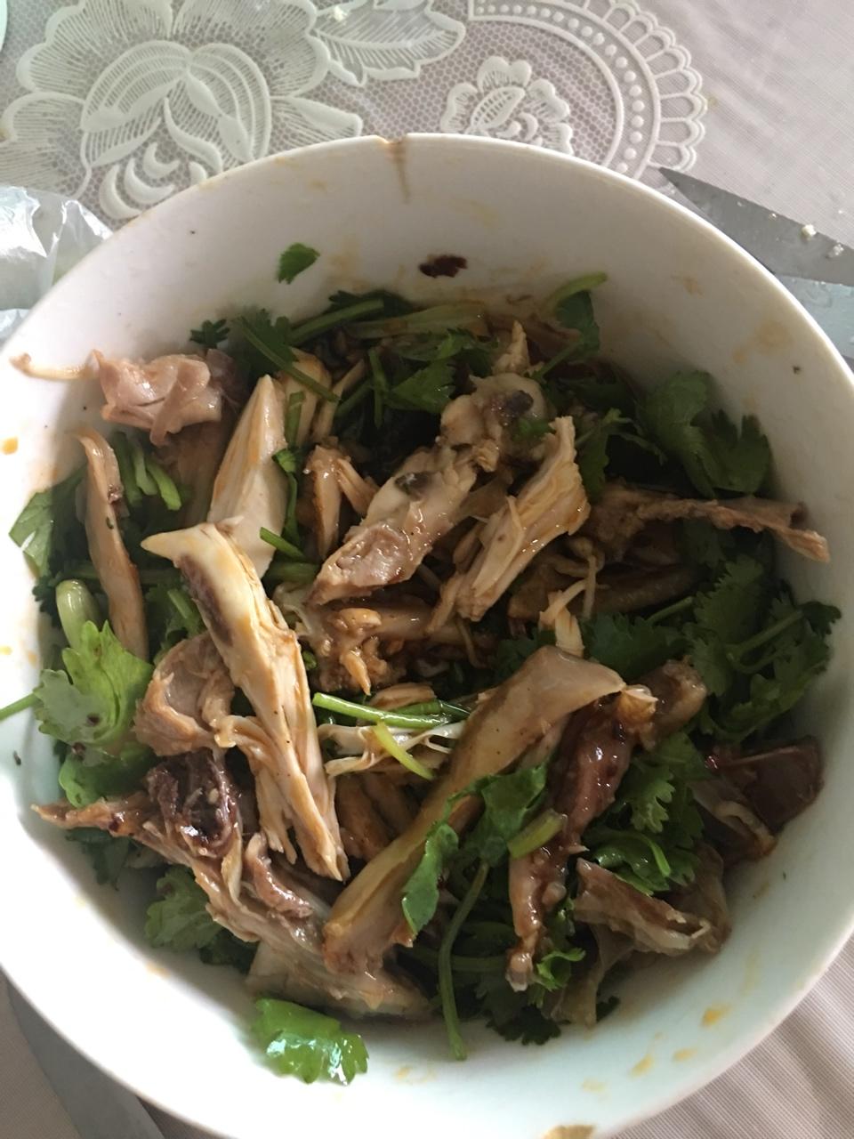 家常香嫩手撕鸡