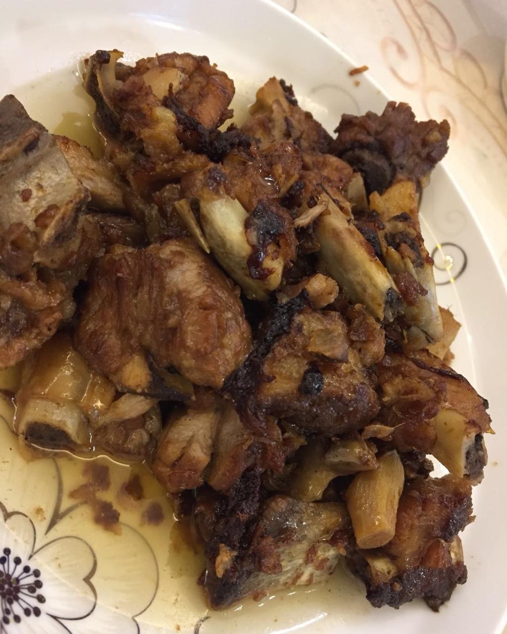 红烧排骨
