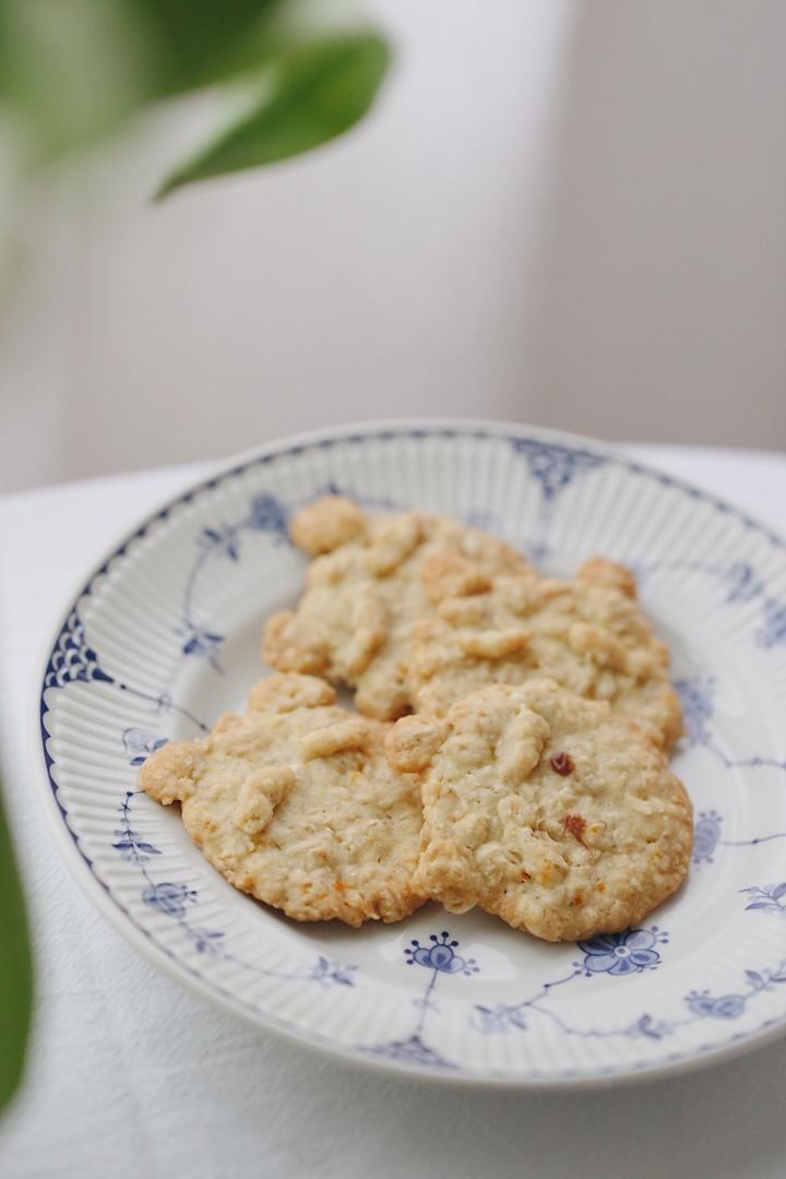 中岛老师的燕麦饼干