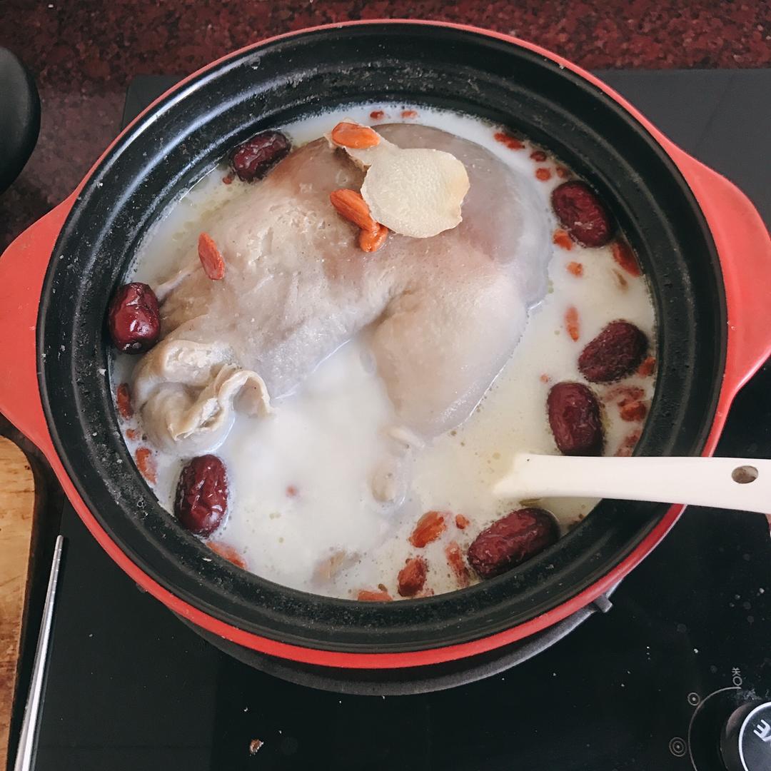 猪肚鸡