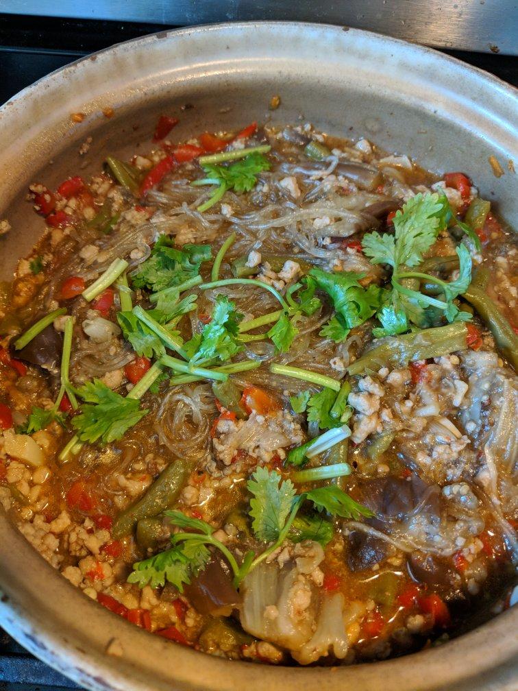 肉末茄子粉丝煲