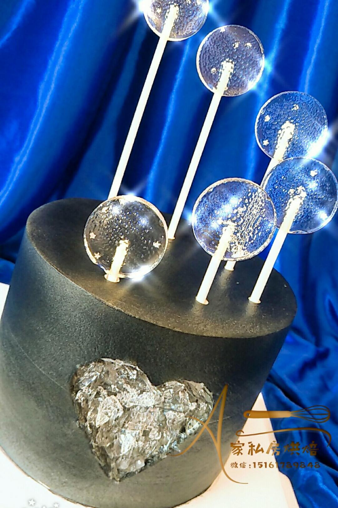 牵手相伴，白头偕老🎎