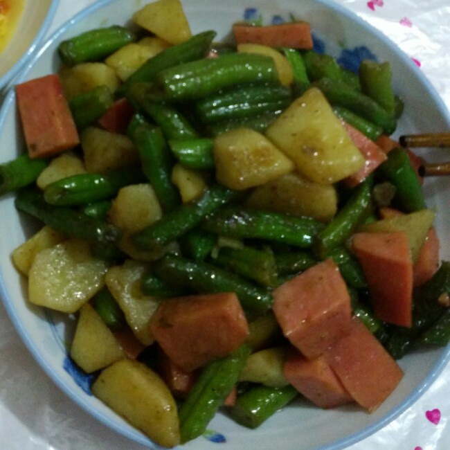 土豆炖豆角