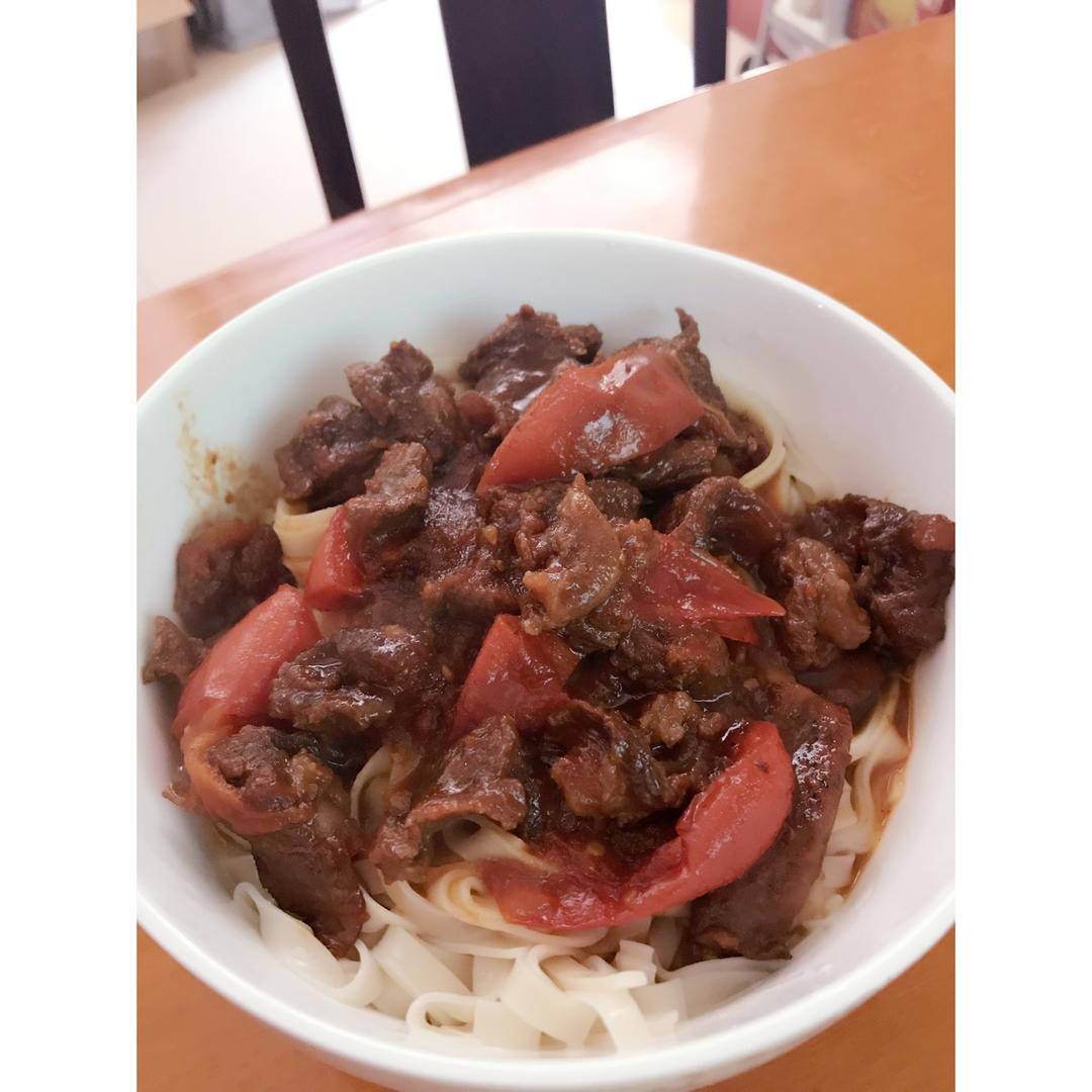 番茄牛腩(这样做牛肉不会老哦）