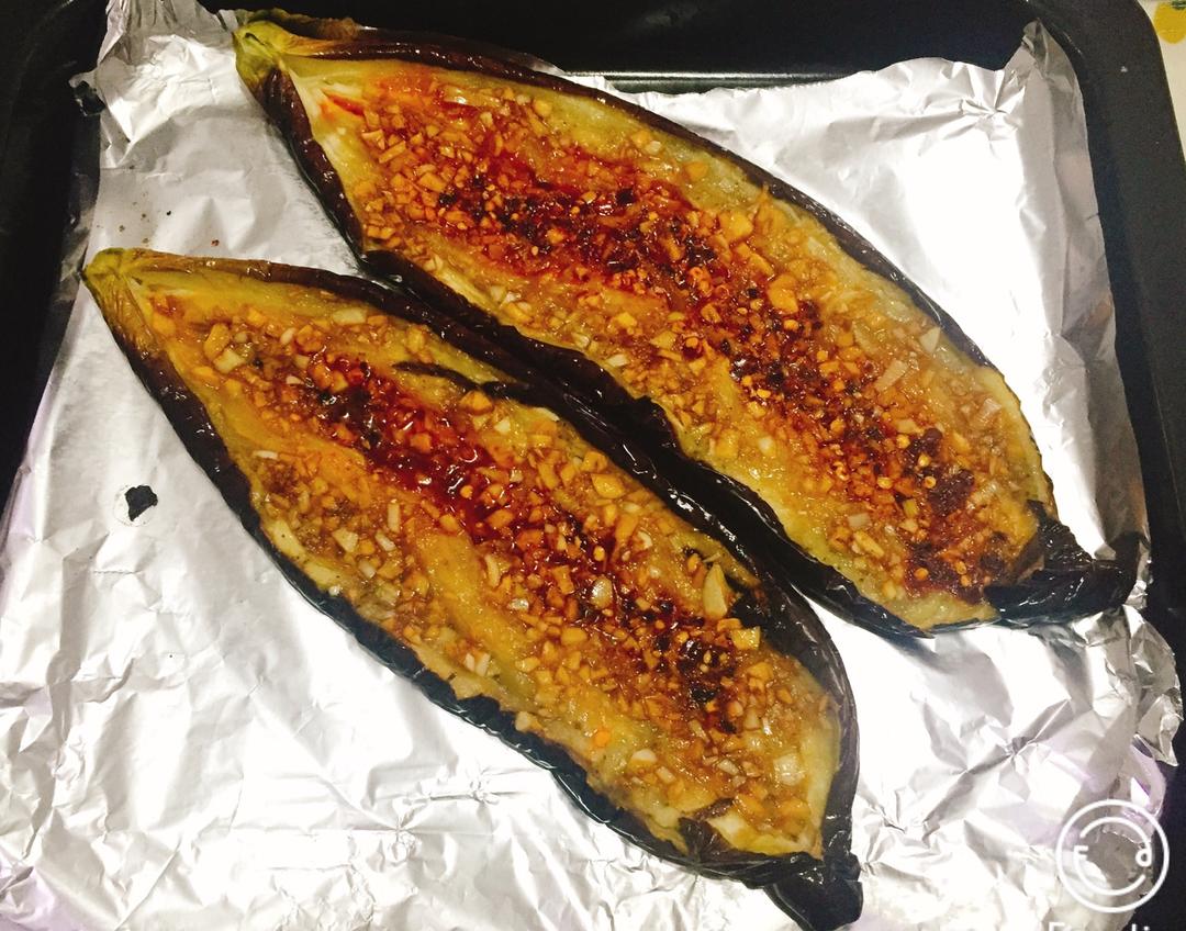 CC招牌菜销魂烤茄子，百吃不厌！