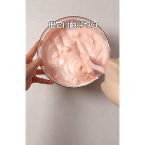 《Tinrry+》粉红心形蛋糕卷（里面有心形奶冻哦）的做法 步骤10