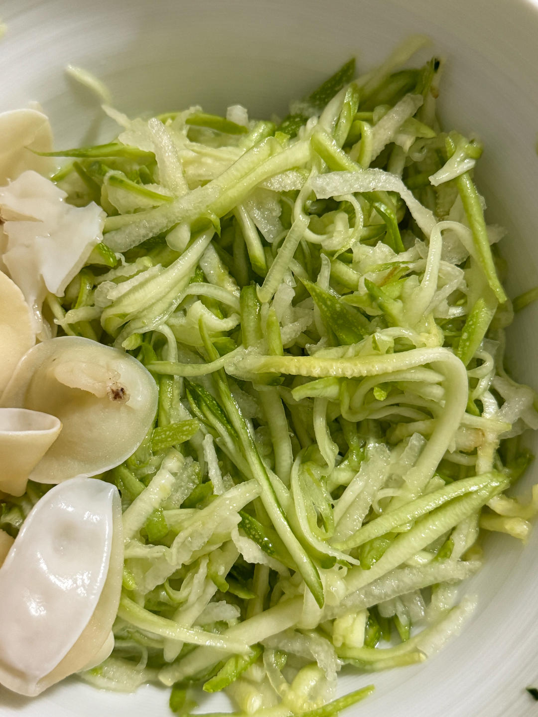 生西葫芦拌雪梨的做法