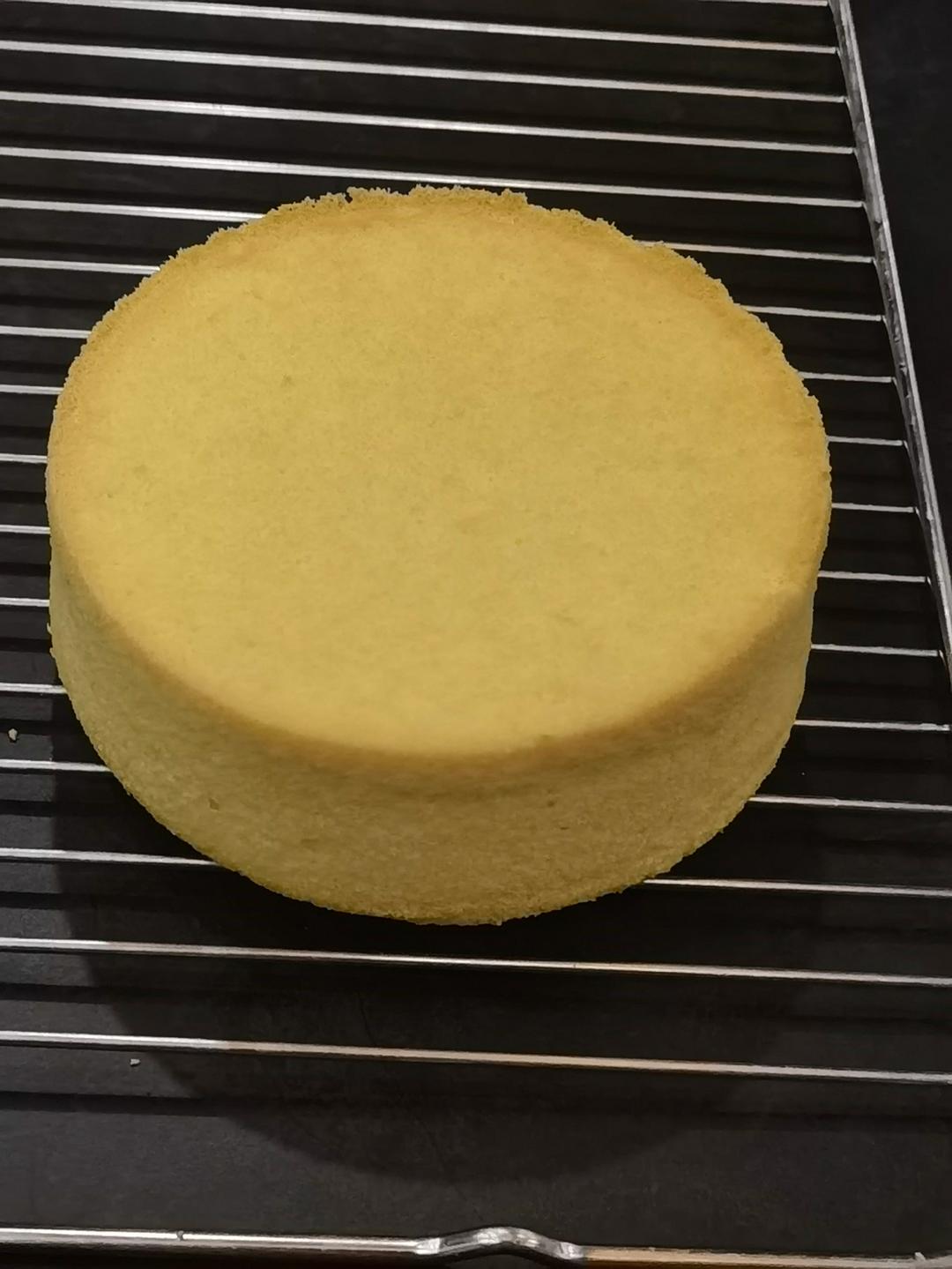 用过上百次从未失败的戚风蛋糕