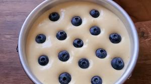 减脂期吃的蓝莓酸奶蛋糕（无油）的做法 步骤7
