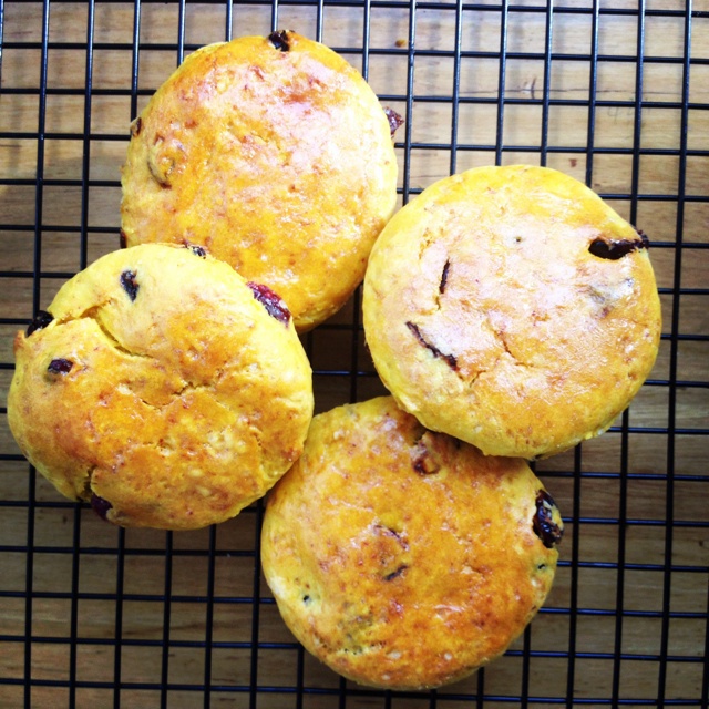 南瓜蔓越莓司康