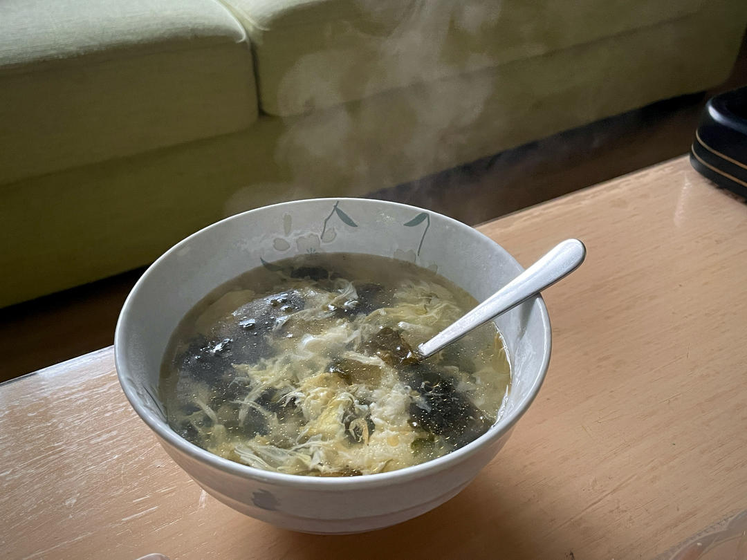 最鲜美好喝的「紫菜蛋花汤」
