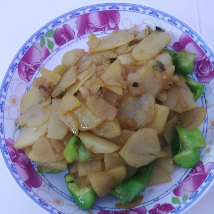 土豆片炒青椒（懒人清淡版）