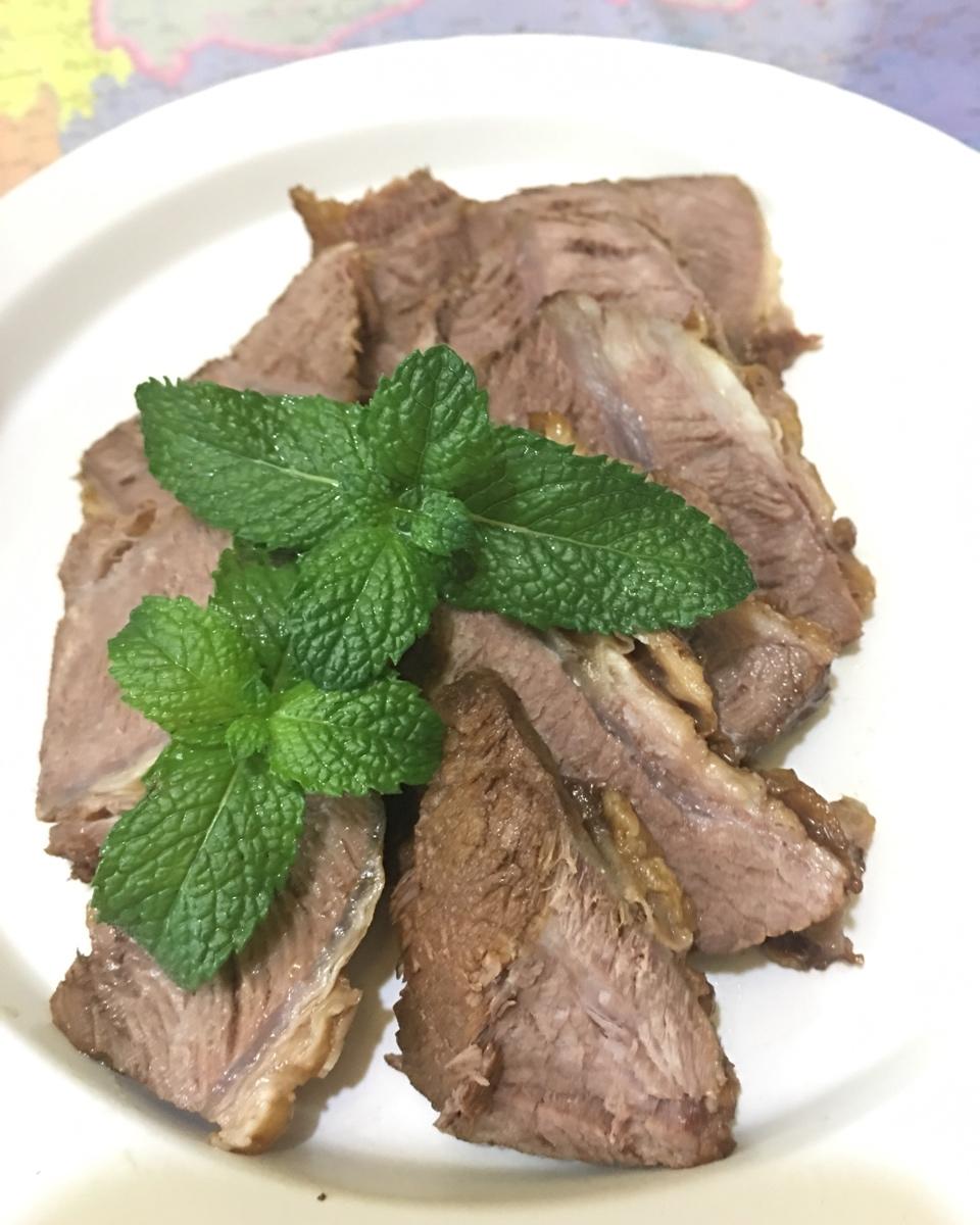 卤牛肉