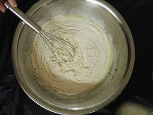 葱油土豆泥蛋糕卷的做法 步骤3