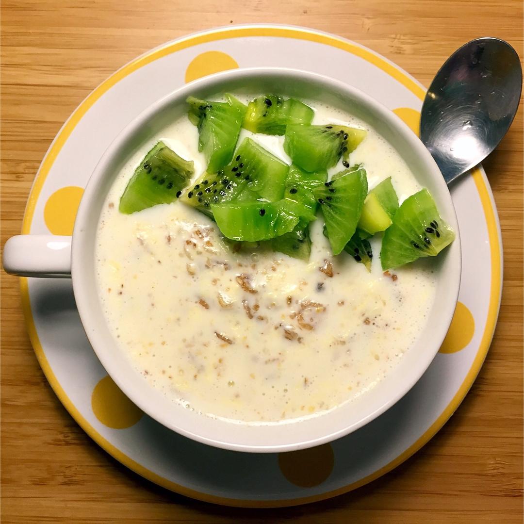 牛奶鸡蛋燕麦