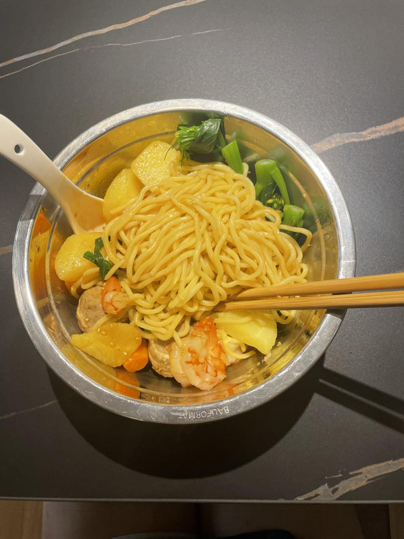 比麻辣烫好吃百倍！自制超过瘾巨解馋麻辣拌