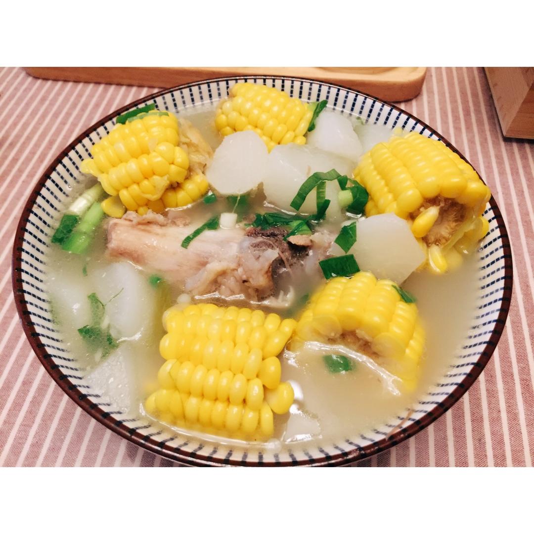 棒骨萝卜汤