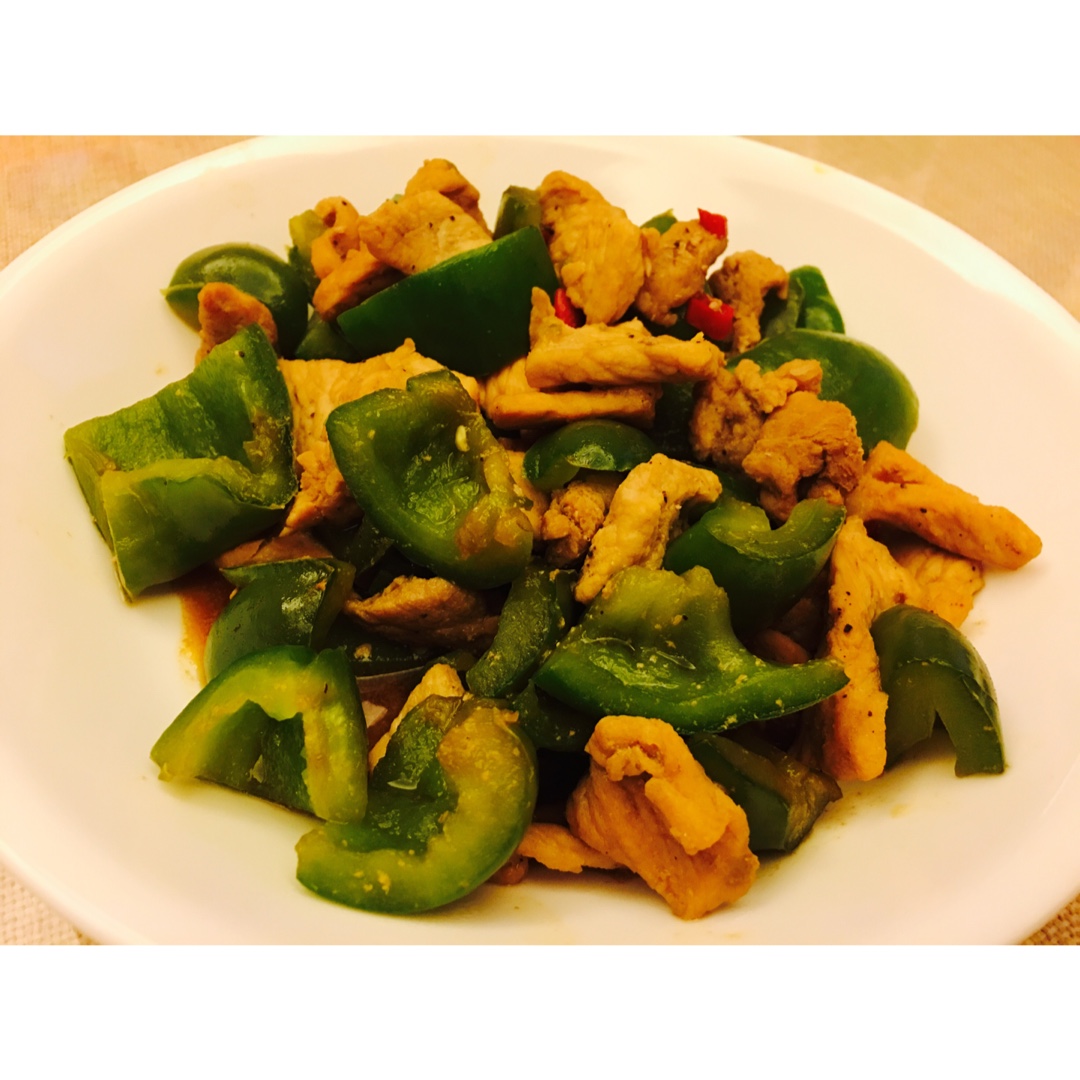 家常菜－青椒炒肉