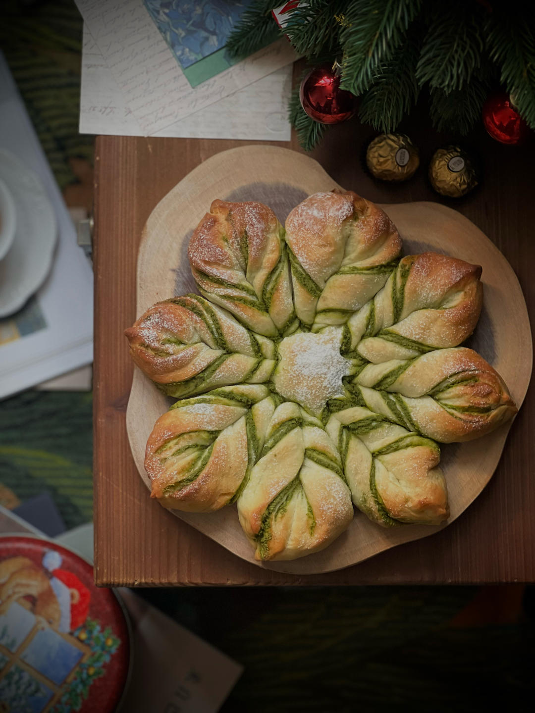 ins风圣诞节雪花豆沙面包---错过了夏天的风秋天的雨 不能再错过冬天的雪花