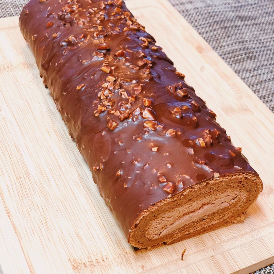 🍫梦龙蛋糕卷. 巧克力脆皮蛋糕卷 by pink-rabbit